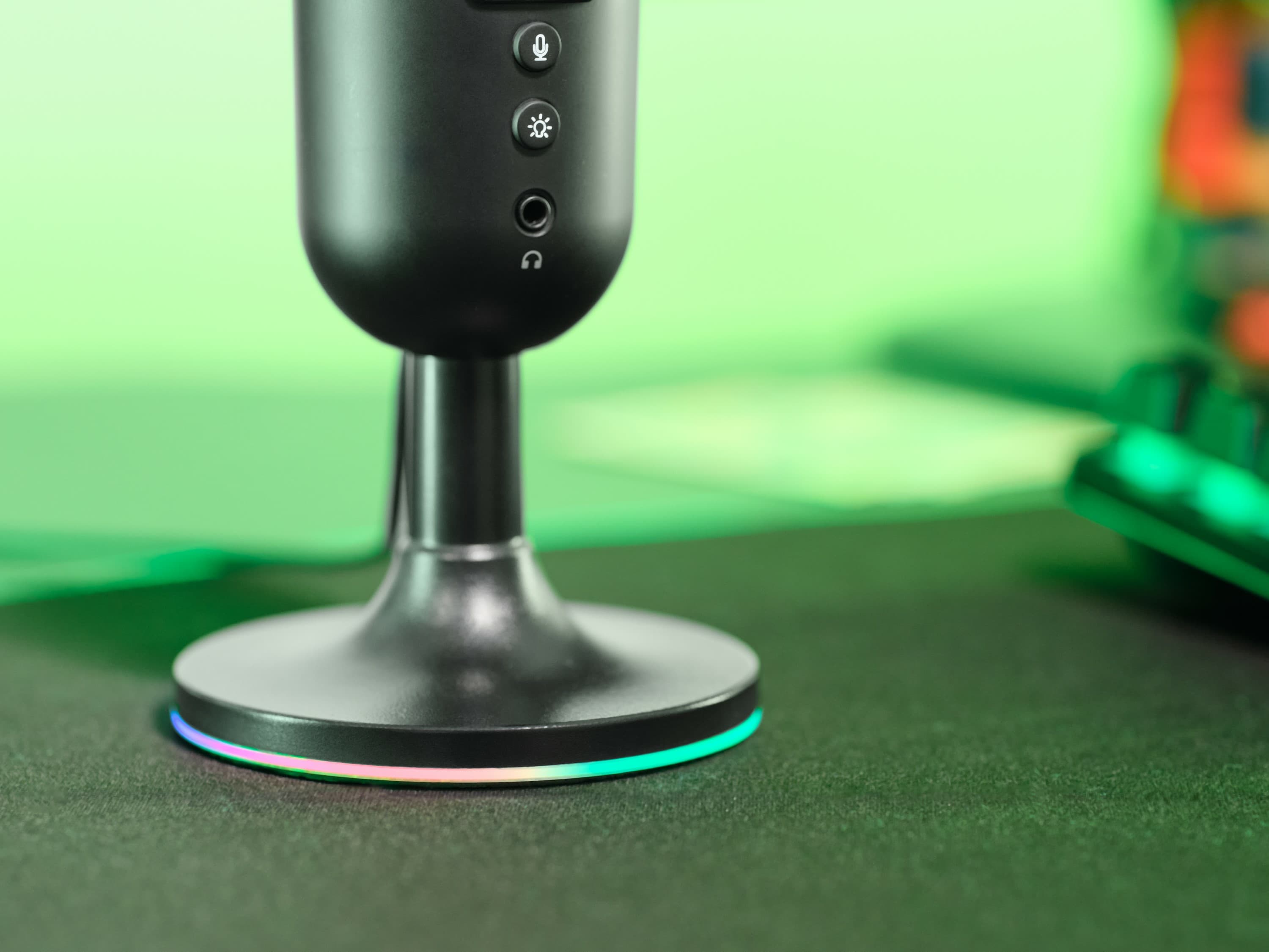 Fotografija proizvoda: Mikrofon TRUST GXT234 YUNIX USB MICROPHONE Black