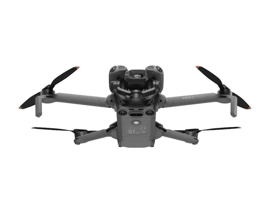 Fotografija proizvoda: Dron DJI Mini 5 Pro Fly More Combo (DJI RC-N3)