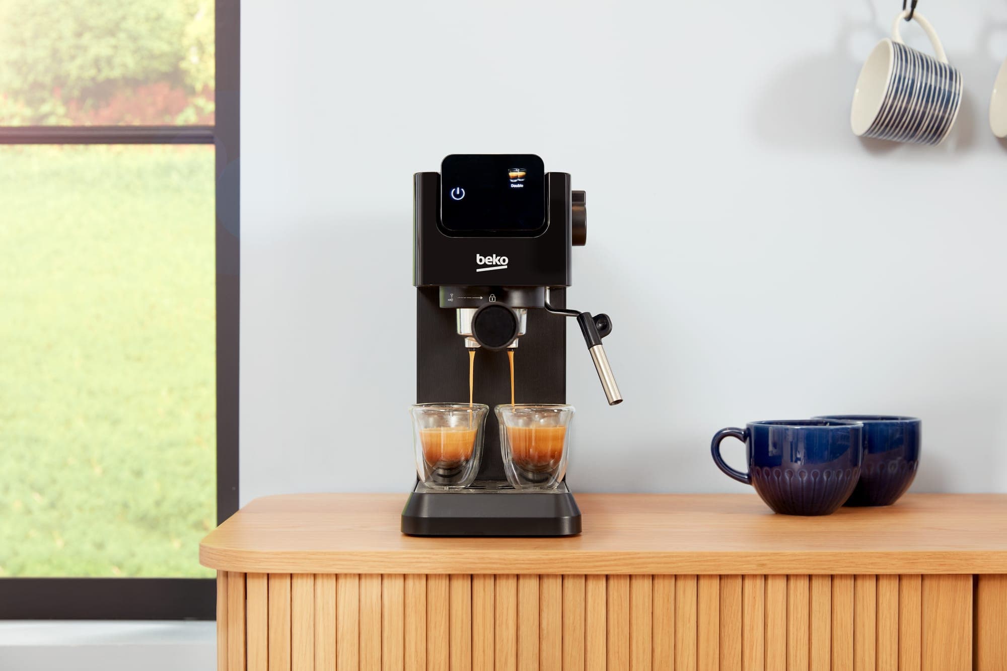 Fotografija proizvoda: CEP 5302 B Espresso Coffee Machine
